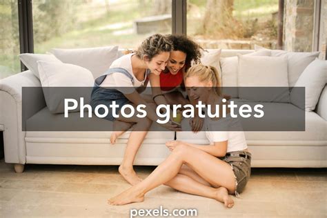 70 000+ Candid Couple Video banque d’images et photos libres de droit · Téléchargement gratuit ...