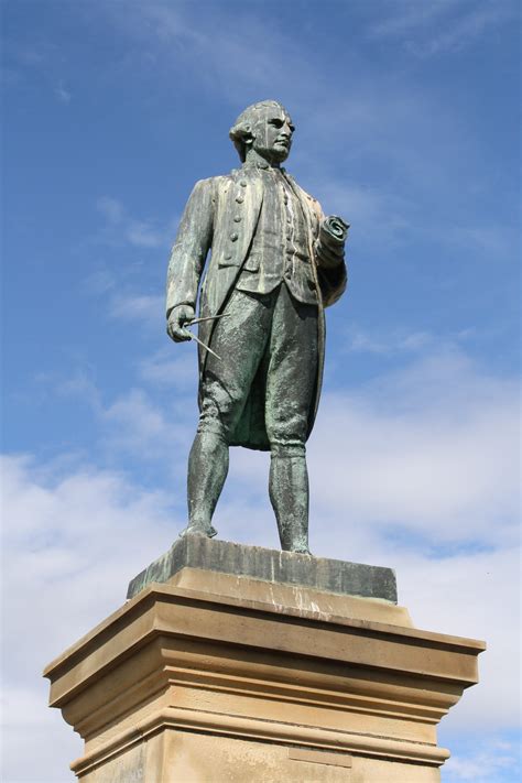 Statue of Captain Cook, Whitby (Illustration) - World History Encyclopedia