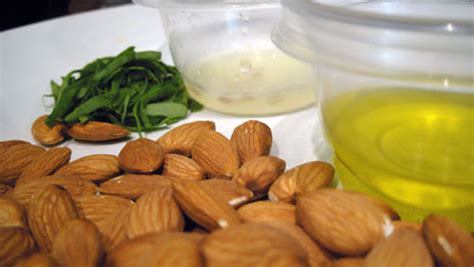 Almond oil for skin - Skin Glowing