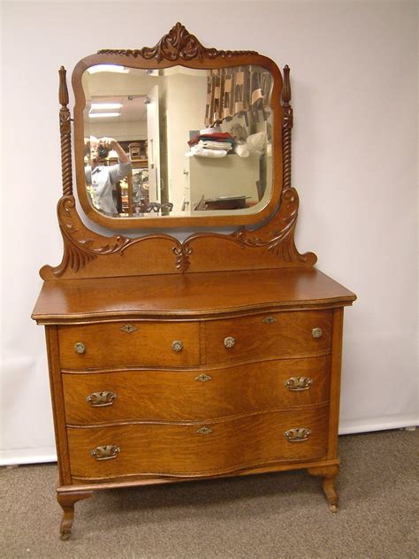 Quartersawn Oak Original Finish Dresser SOLD – Salado Creek Antiques