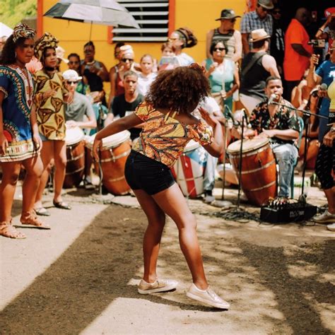 La música en Puerto Rico: así es cómo la Isla conecta con su patrimonio histórico. - BricsLat