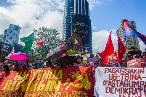 Protestors, administration supporters face off in 34th People Power ...