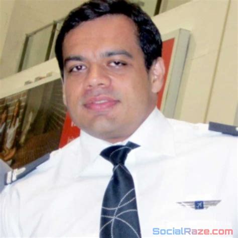 Gaurav Taneja (Flying Beast) Bio, Wife, Address, Net Worth & More!