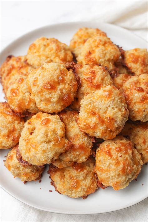 Cream Cheese Sausage Balls - Easy Healthy Recipes