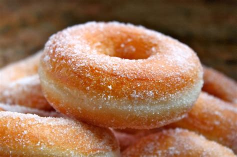 Perfect yeast doughnuts are easy to make at home with the right recipe. You now have it in your ...