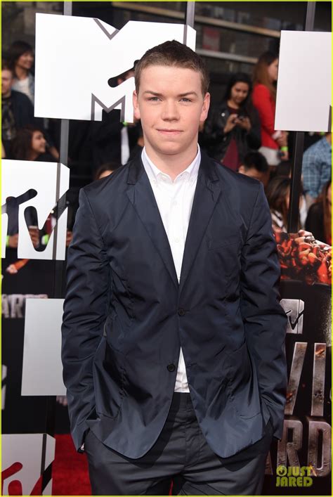 Will Poulter WINS Best Breakthrough Performance at MTV Movie Awards 2014: Photo 3091160 ...