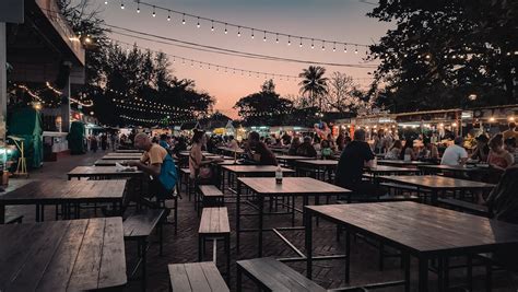 Luang Prabang Night Market: All You Need to Know - Travelers and dreamers