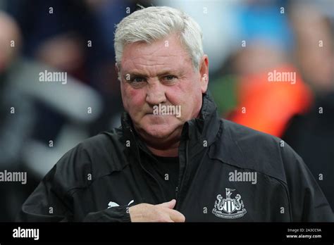 STEVE BRUCE, NEWCASTLE UNITED FC MANAGER, 2019 Stock Photo - Alamy