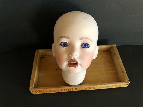 Shay Porcelain Doll Head by RuBert 1992 The Doll Art Works Tom Clark, Small Lamps, Star Watch ...