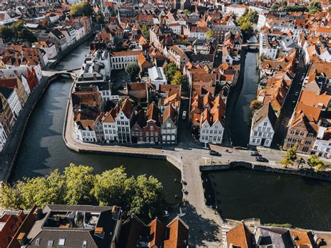 A Walk through the Charming City of Bruges, Belgium — eCKsplorer