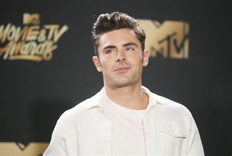 Zac Efron Now Looks Like Lord Farquaad From 'Shrek': What Happened?