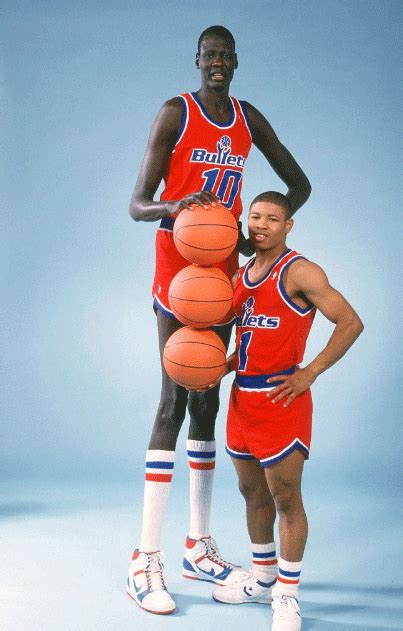 Muggsy Bogues – Could the 5’3” NBA Player Dunk? - Stepien Rules