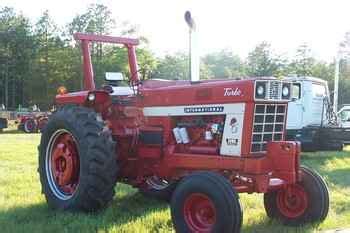 Used Farm Tractors for Sale: Ih 1066 Turbo (2009-06-14) - TractorShed.com