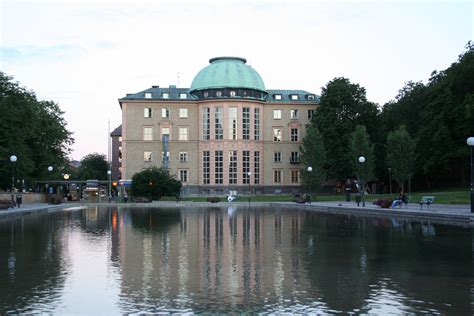 Stockholm School of Economics, Sweden - PIM Network