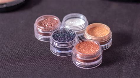 Mica in Makeup: The Problematic Mineral That Makes You Sparkle - Utopia