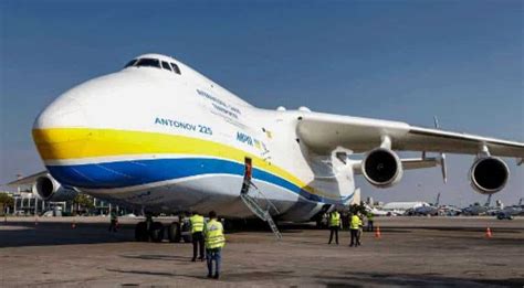 Antonov An-225 Mriya, world's heaviest aircraft makes stopover at ...