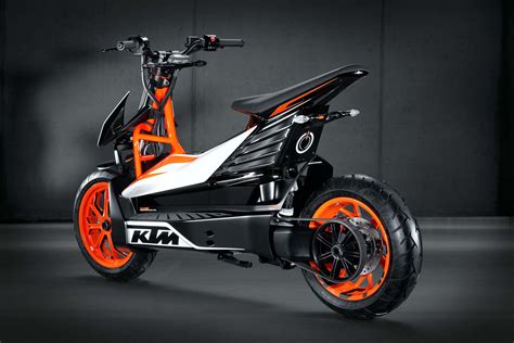 KTM E-Speed - An Electric Scooter from Austria - Asphalt & Rubber