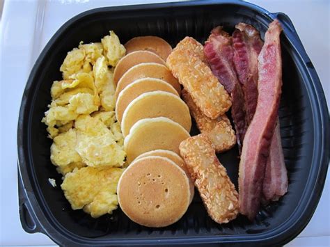 Review: Jack in the Box - Jumbo Breakfast Platter | Brand Eating