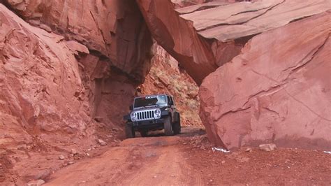 Canyonlands Jeep Excursion - YouTube