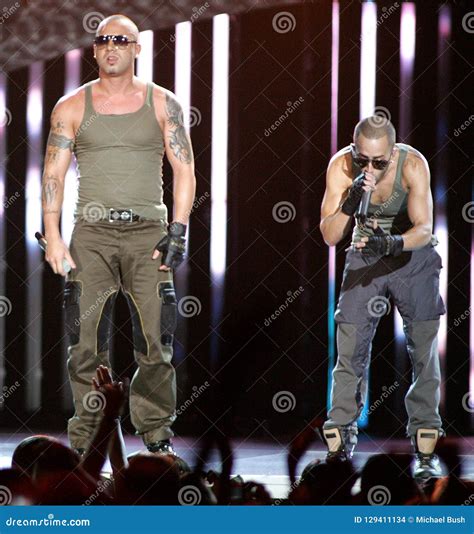 Wisin Y Yandel Perform in Concert Editorial Stock Image - Image of wisin, reggaeton: 129411134