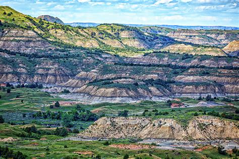 Painted Canyon Overlook North Dakota Photograph by Gestalt Imagery ...