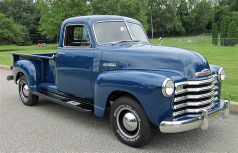 1952 Chevrolet 3600 pickup | Classic cars trucks, Classic pickup trucks, Classic chevy trucks