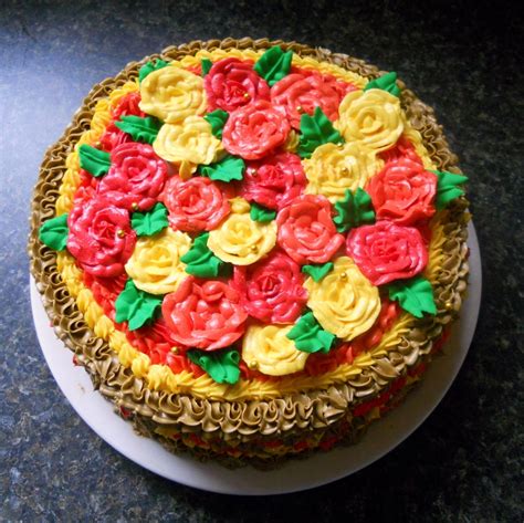 Fall Roses Cake - CakeCentral.com