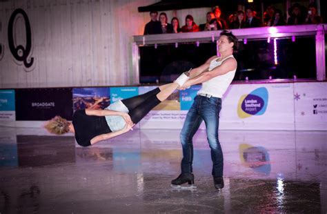 ice. Dancing on Ice stars put on an exlcusive performance - Littlegate ...