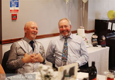 Wedding photographer Cardiff – Llanishen Golf Club. Kay and Dave – Wedding photographer and ...