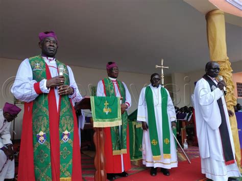 📷 Bunyoro Kitara Diocese's golden jubilee, Christians warned against ...