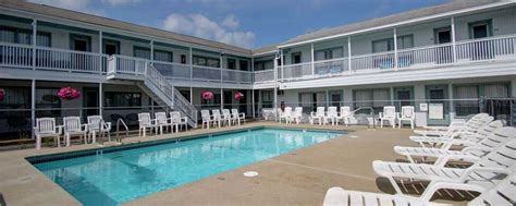 Hampton Beach New Hampshire Motel With Swimming Pool