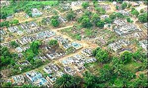 BBC News | AFRICA | Sierra Leone diamond town seeks alternative