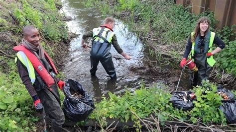 River Don heritage project receives nearly £1m funding - BBC News