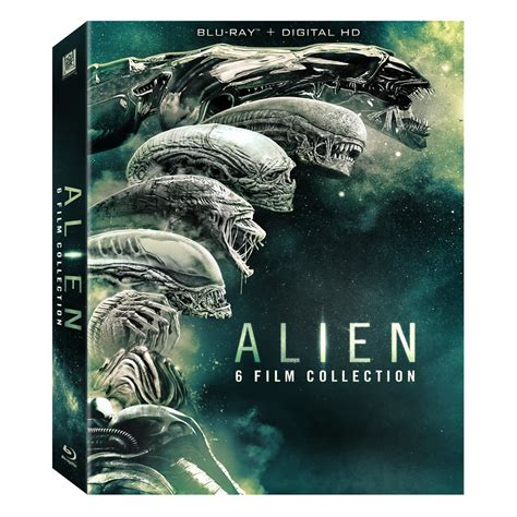 LARGE PRINT Alien vs. Predator / Alien Predator Playing Chess / Alien ...