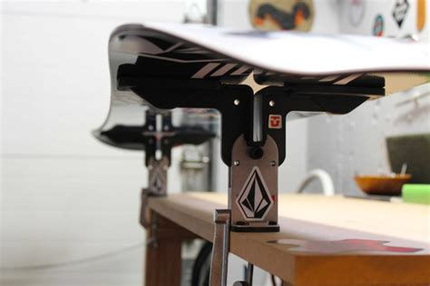 How to wax a snowboard: A guide so your ride is ready for the slopes - The Manual