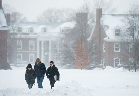 How to Survive a Rochester Winter, from a Southerner | Admissions Blog