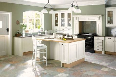 Soungwiser.com | Shaker style kitchen cabinets, Green kitchen walls, Kitchen cabinet styles