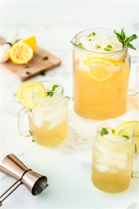 Vodka Lemonade - Recipe Girl