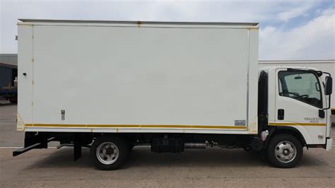 2021 Isuzu NPR 400 AMT Box trucks Trucks for sale in Gauteng | R 480,980 on Truck & Trailer