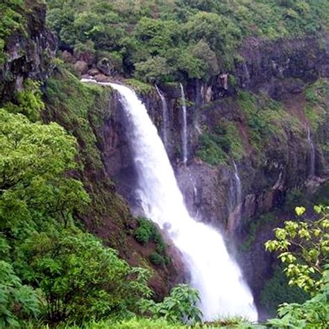 6 Beautiful waterfalls in Maharashtra where you can enjoy the serene ...