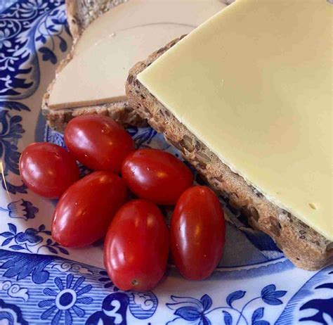 Vegan Cheese Options: A Review of Violife Vegan Cheese