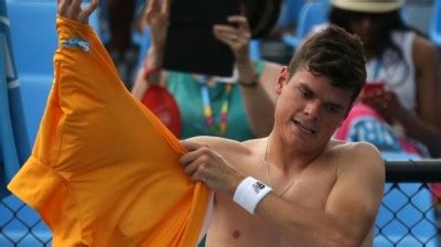 Milos Raonic Shirtless: Girlfriend Paulina Kalini? | FAMEWATCHER