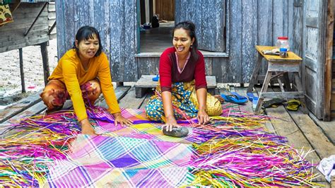 Mat-weaving in Tawi-Tawi | My Mindanao | Mindanao Travels and Photography by Nanardx