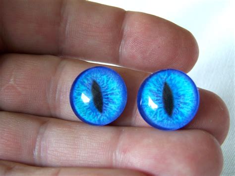 Blue cat eyes 18mm cabochon glass eyes