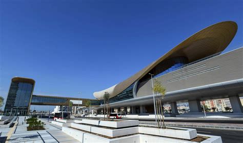 Keolis begins operations of its new contract for Dubai Metro and Tram ...