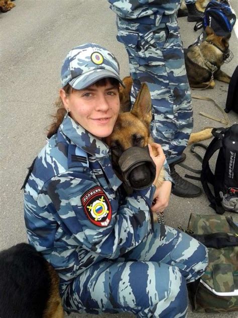 Female Russian Police That Look Great In Uniform (40 pics)