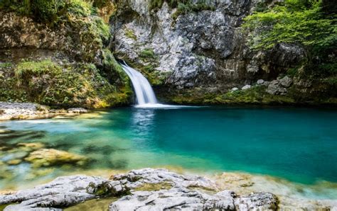 Hiking to the Blue Eye of Theth, Albania – Docs In The Wild