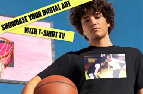 The T-Shirt TV Is Dubbed "World's First Wearable Digital Billboard"