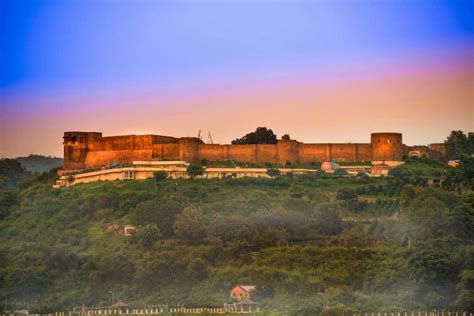 Bahu Fort Jammu | Timings, history, images, best time