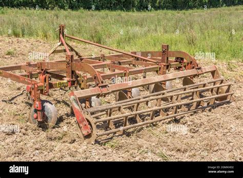 Disc cultivator or disc harrow farm equipment - not quite sure how to ...